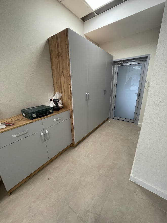 Меблі для офісу о-0008