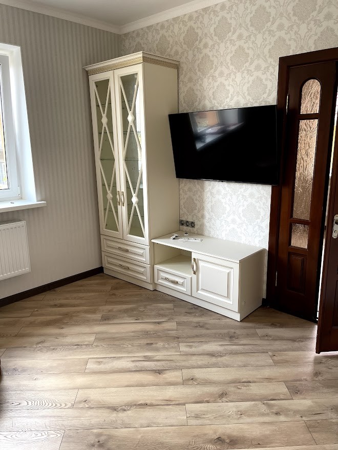 Класична стінка під ТВ g-0005