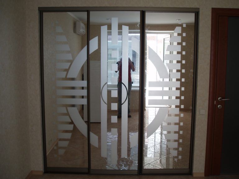 Шафа-купе вбудована дзеркальна s-0002